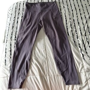 Athleta Lavender Rainier 7/8 Leggings; Small